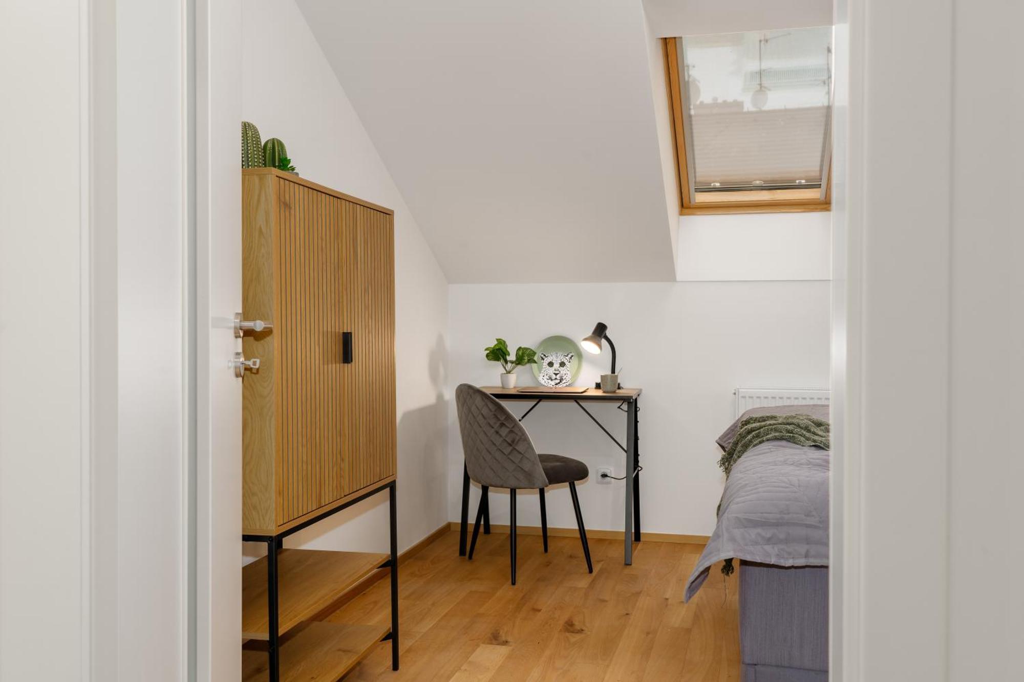 Apartmán Days - 2bdr - Workspace - Netflix - Quiet Area